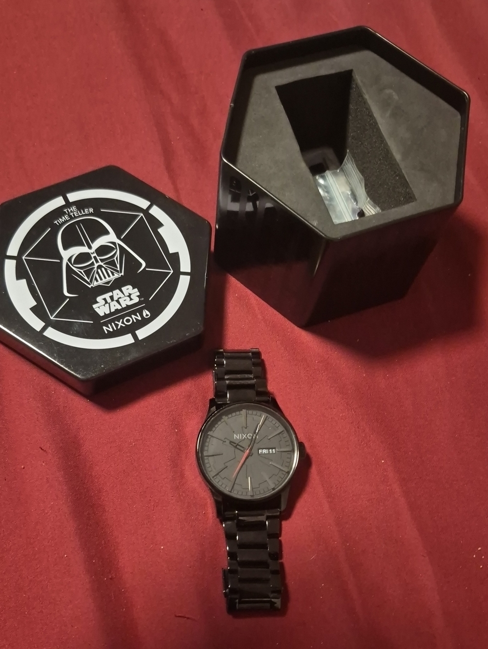 Nixon Black Watch with Red Accent and Star Wars Tin